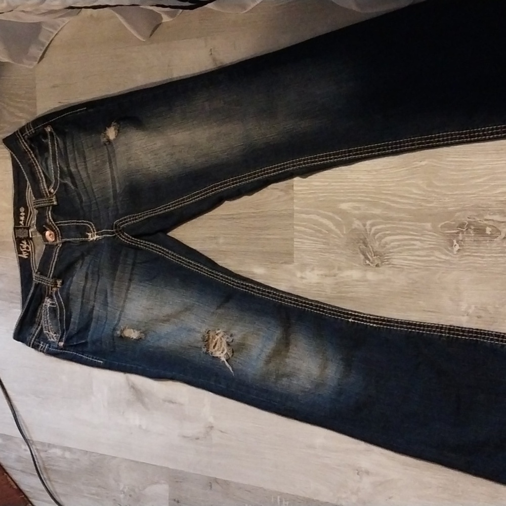 Ariya  Blue Jeans Curvy Boot Cut Jeans Flap Back Pockets  Size11/12